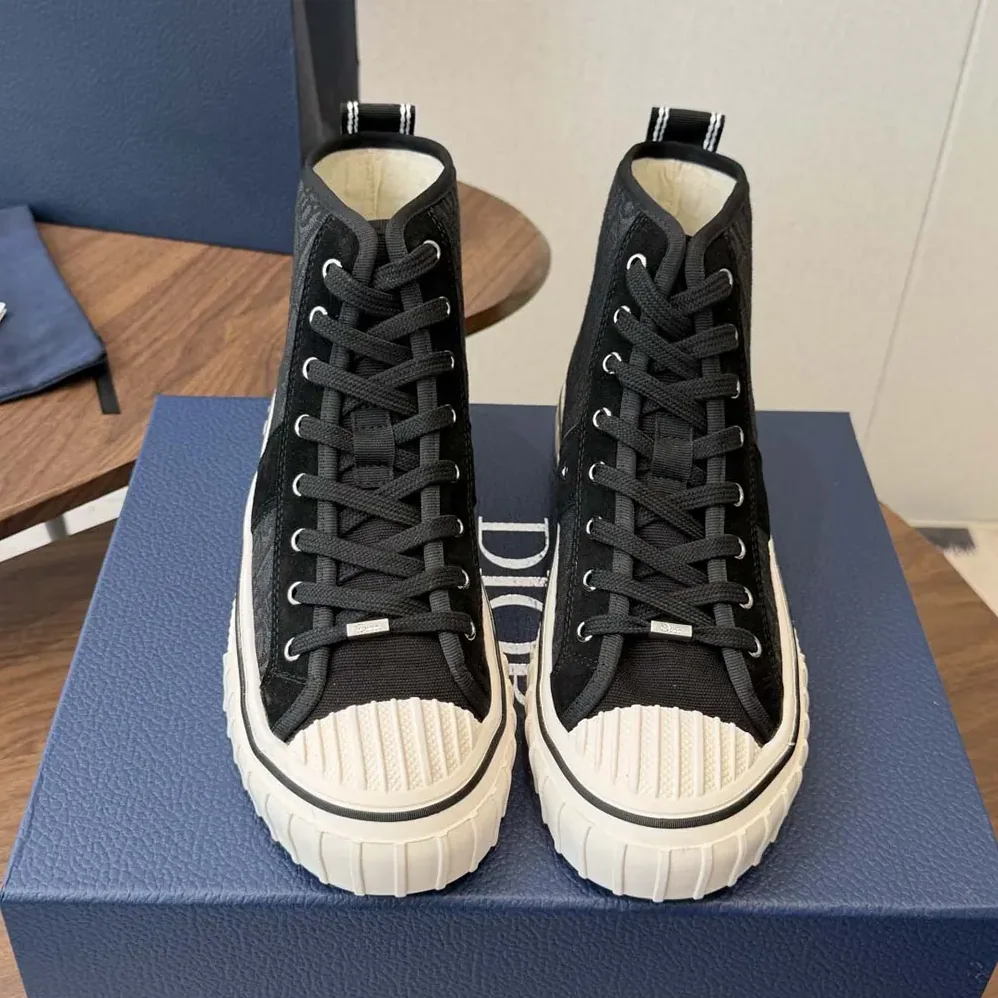 Dior Hooper High-Top Sneaker Black Dior Oblique Jacquard and Black Suede Calfskin for Unisex Dior Hooper High-Top Sneaker Black Dior Oblique Jacquard and Black Suede Calfskin for Unisex