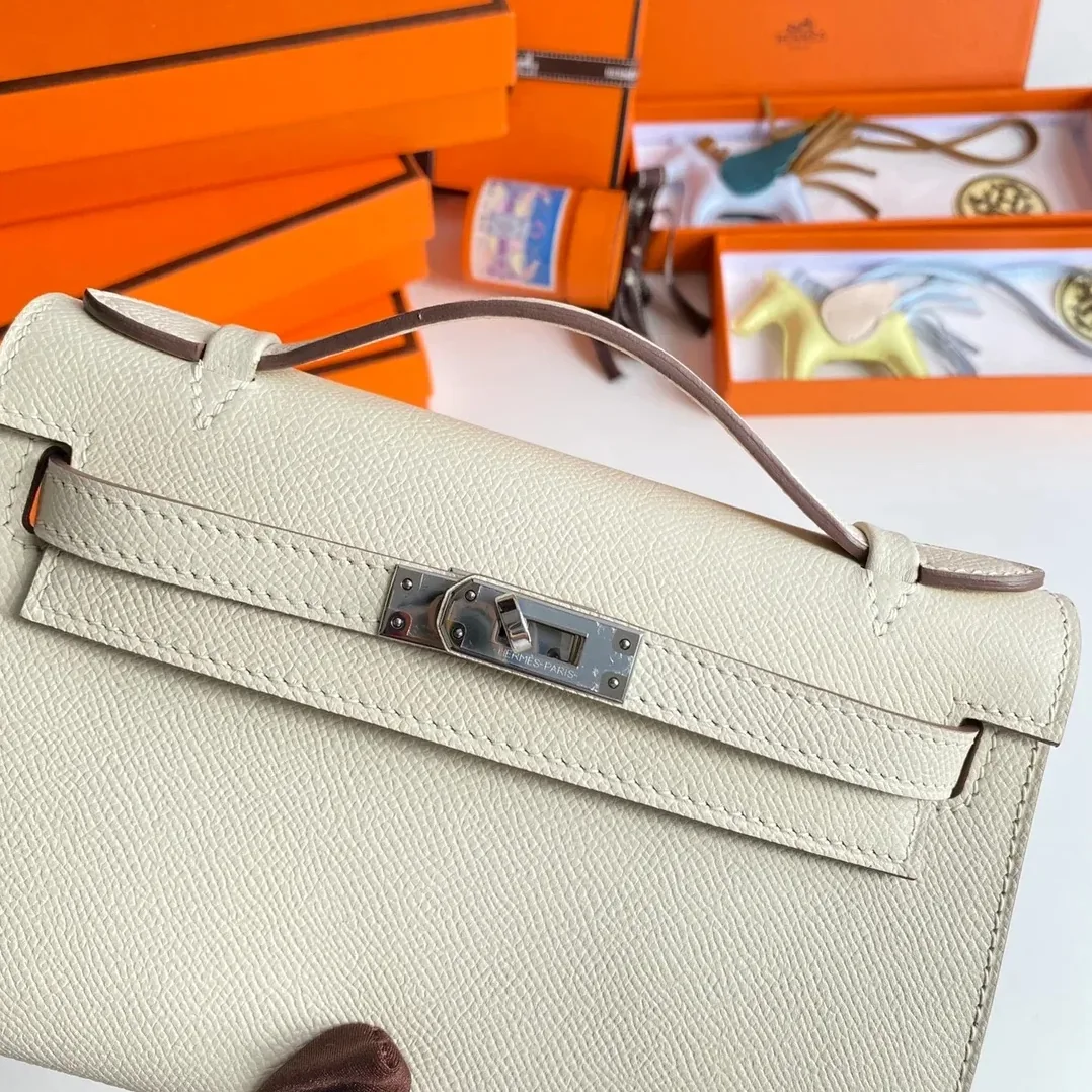Hermes Kelly Pochette Top Handle Bag in Blanc Epsom Palladium Hardware