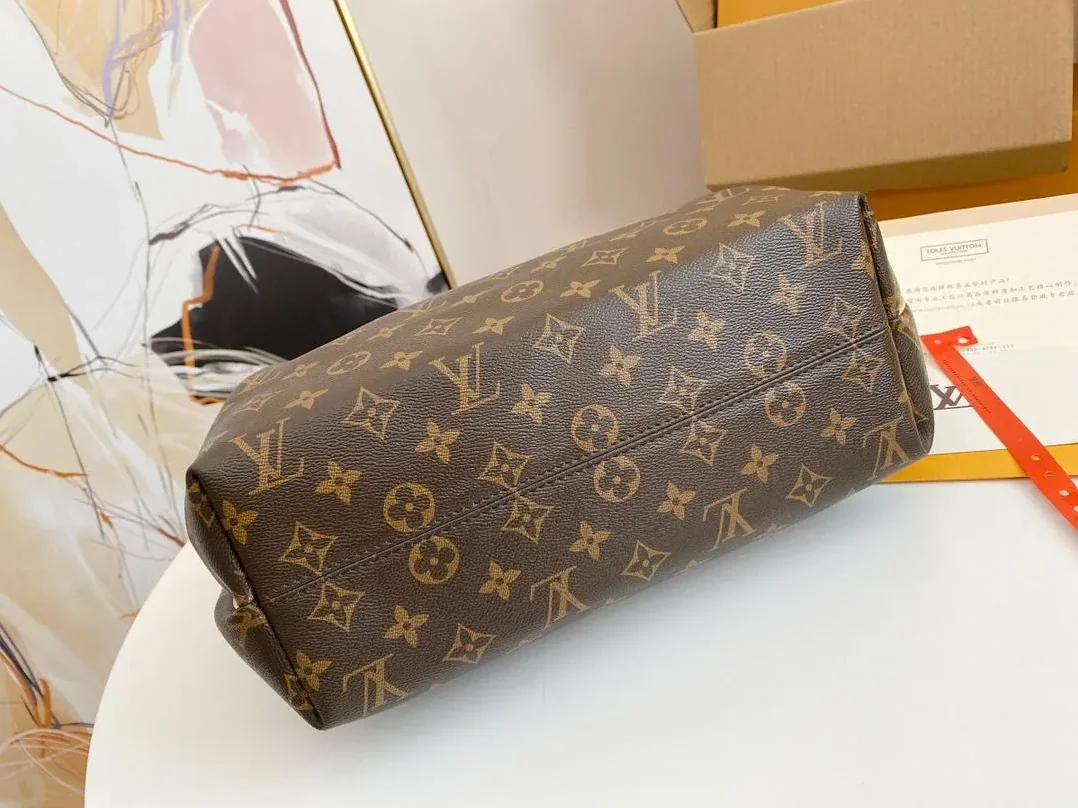 Louis Vuitton Turenne MM Monogram Canvas Louis Vuitton Turenne MM Monogram Canvas