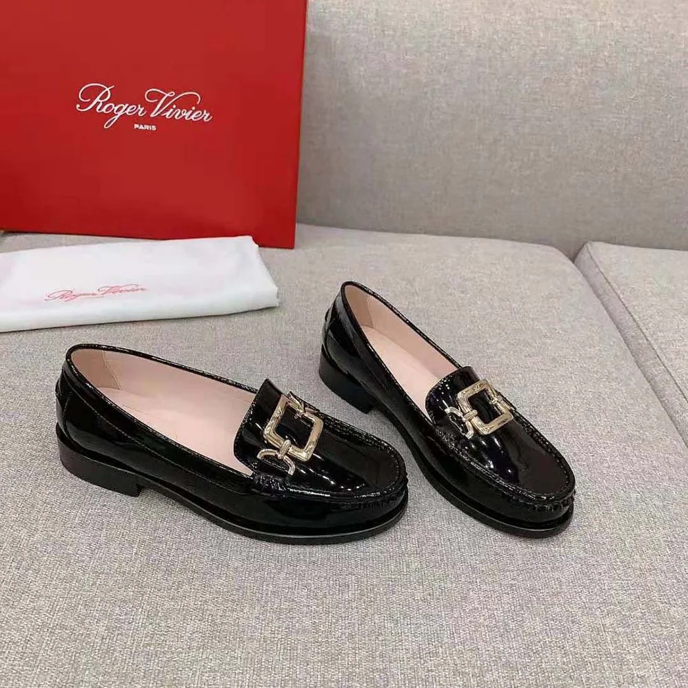 Roger Vivier Metal Buckle Morsetto Loafers in Patent Leather for Women Roger Vivier Metal Buckle Morsetto Loafers in Patent Leather for Women