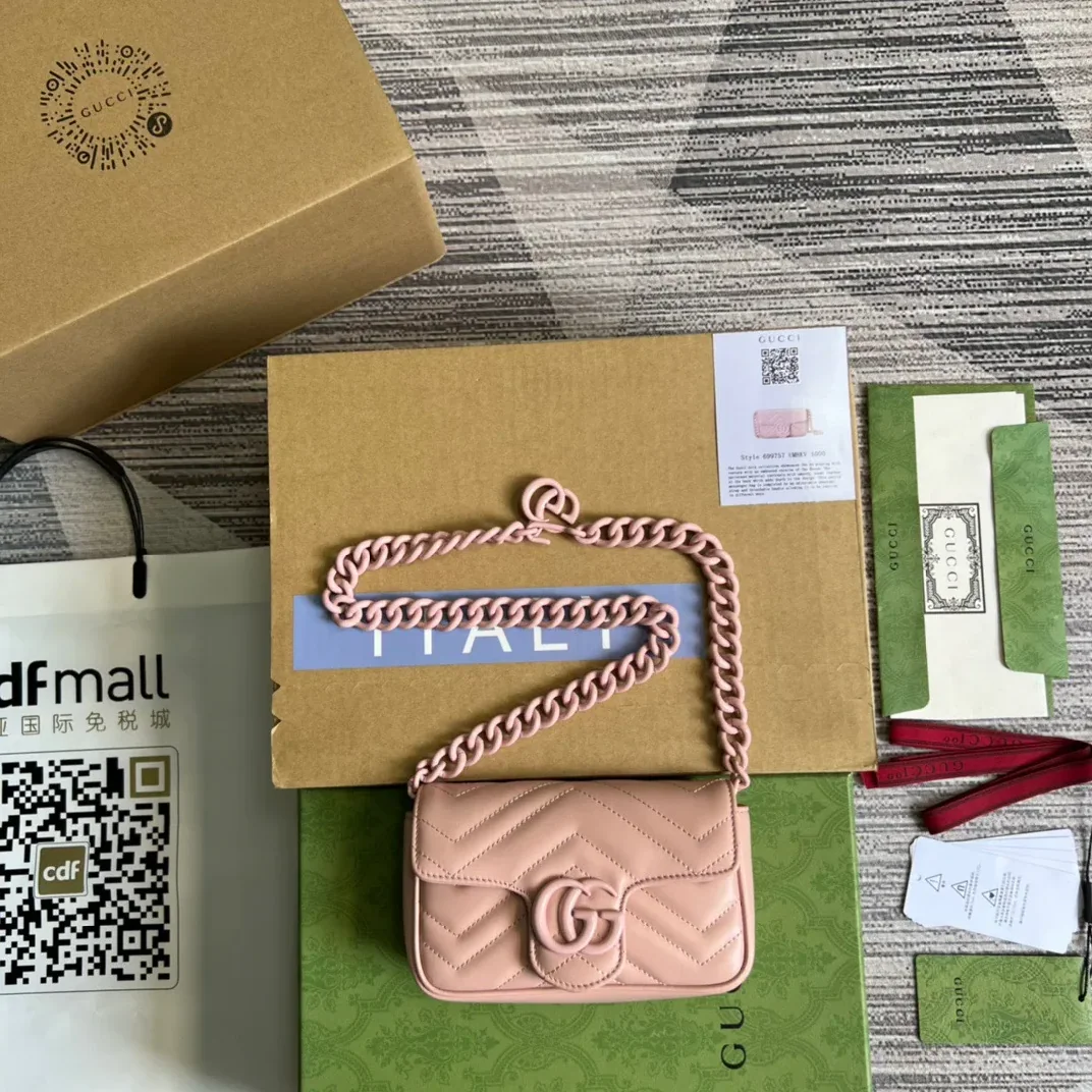 Gucci Marmont Super Mini Bag Pink Gucci Marmont Super Mini Bag Pink