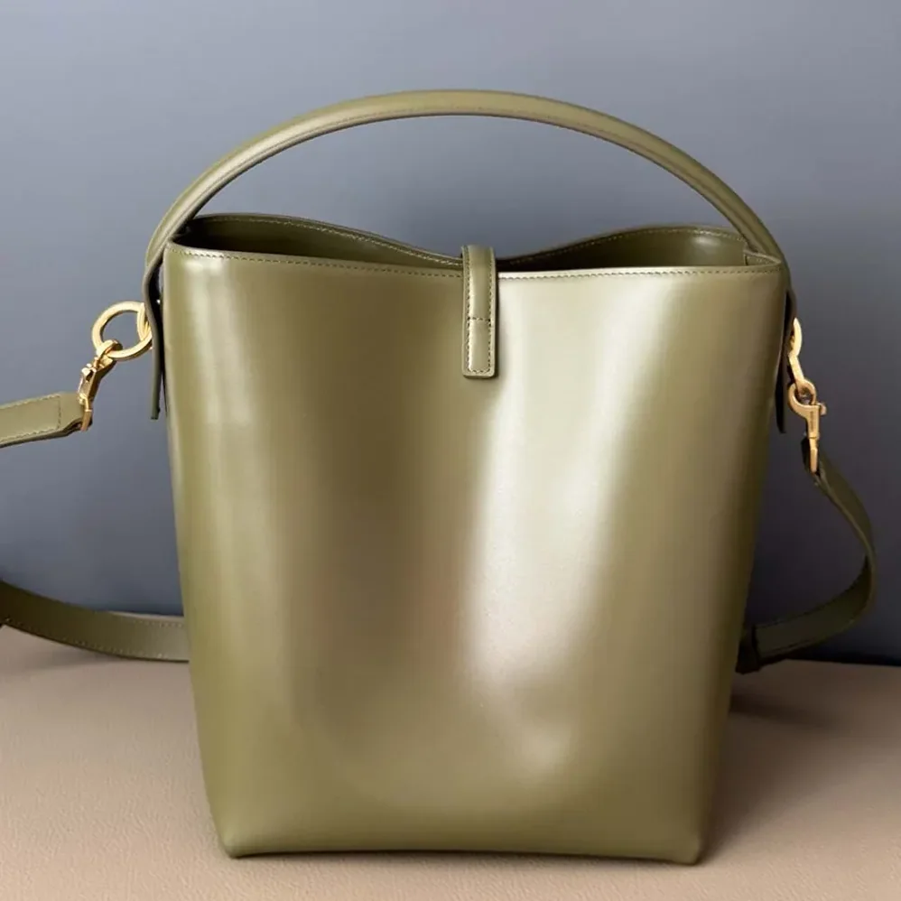 Saint Laurent YSL Le 37 in Shiny Leather for Women in Dark Green Saint Laurent YSL Le 37 in Shiny Leather for Women in Dark Green
