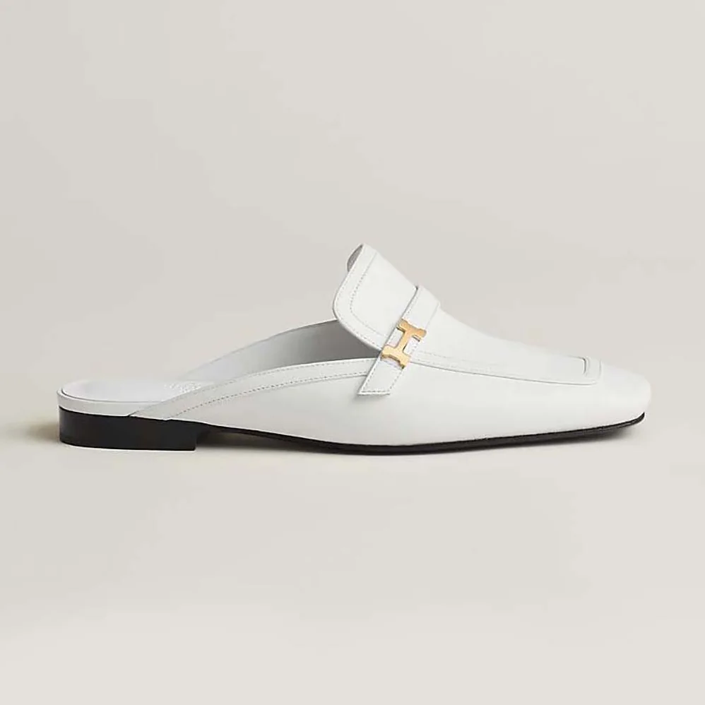 Hermes Groupie Mule in Goatskin with Miniature Palladium-Plated Paris Buckle for Women in White