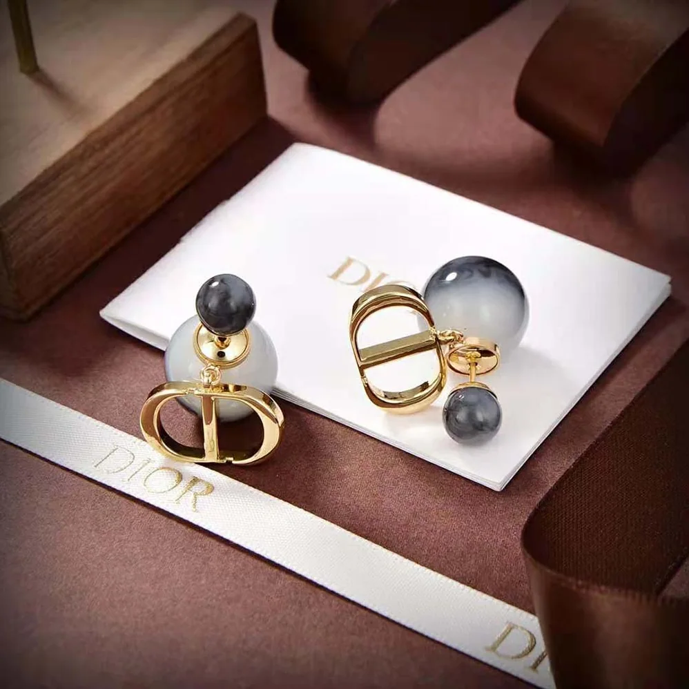 Dior Tribales Earrings Gold-Finish Metal and Black Jasper Pearls for Women Dior Tribales Earrings Gold-Finish Metal and Black Jasper Pearls for Women