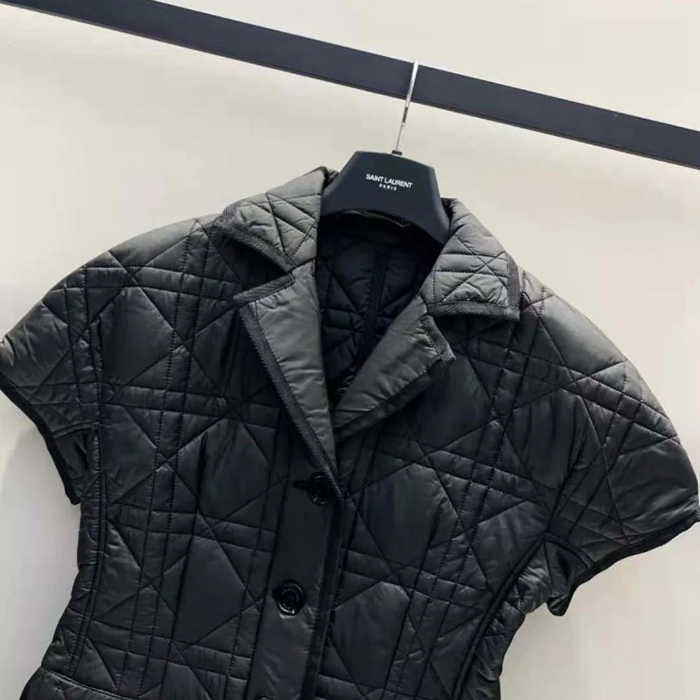 Dior Fitted Jacket with Puff Sleeves Black Cloqué for Women in Effect Technical Jacquard