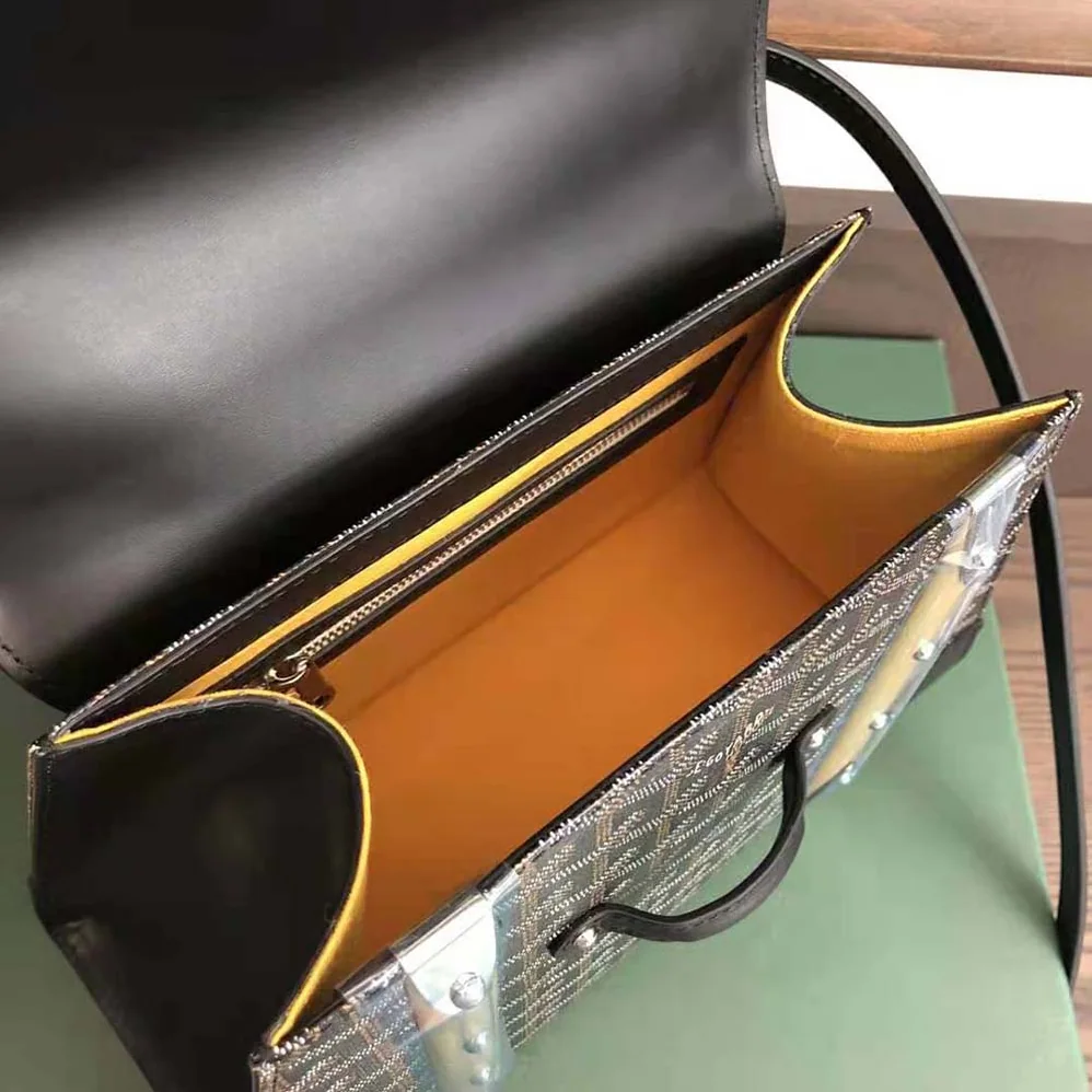 Goyard Sac Saïgon PM in Toile Goyardine & Clamecy Calfskin for Women in Black