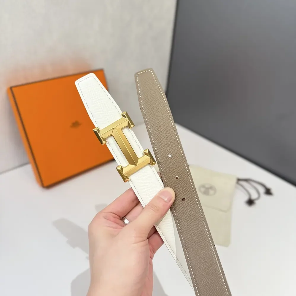 Hermes H Belt Buckle & Reversible Leather Strap 32 mm for Unisex in White/Gray Hermes H Belt Buckle & Reversible Leather Strap 32 mm for Unisex in White/Gray
