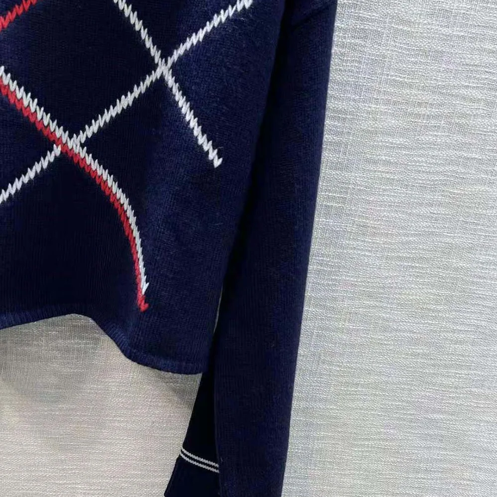 Loewe Cropped Argyle Sweater in Wool for Women in Navy Loewe Cropped Argyle Sweater in Wool for Women in Navy