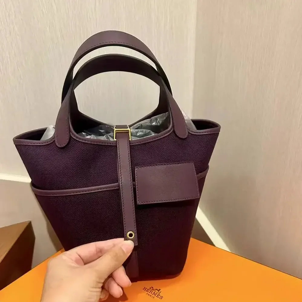 Hermes Picotin Lock 18 Pockets in Goeran Canvas Leather for Women in Purple