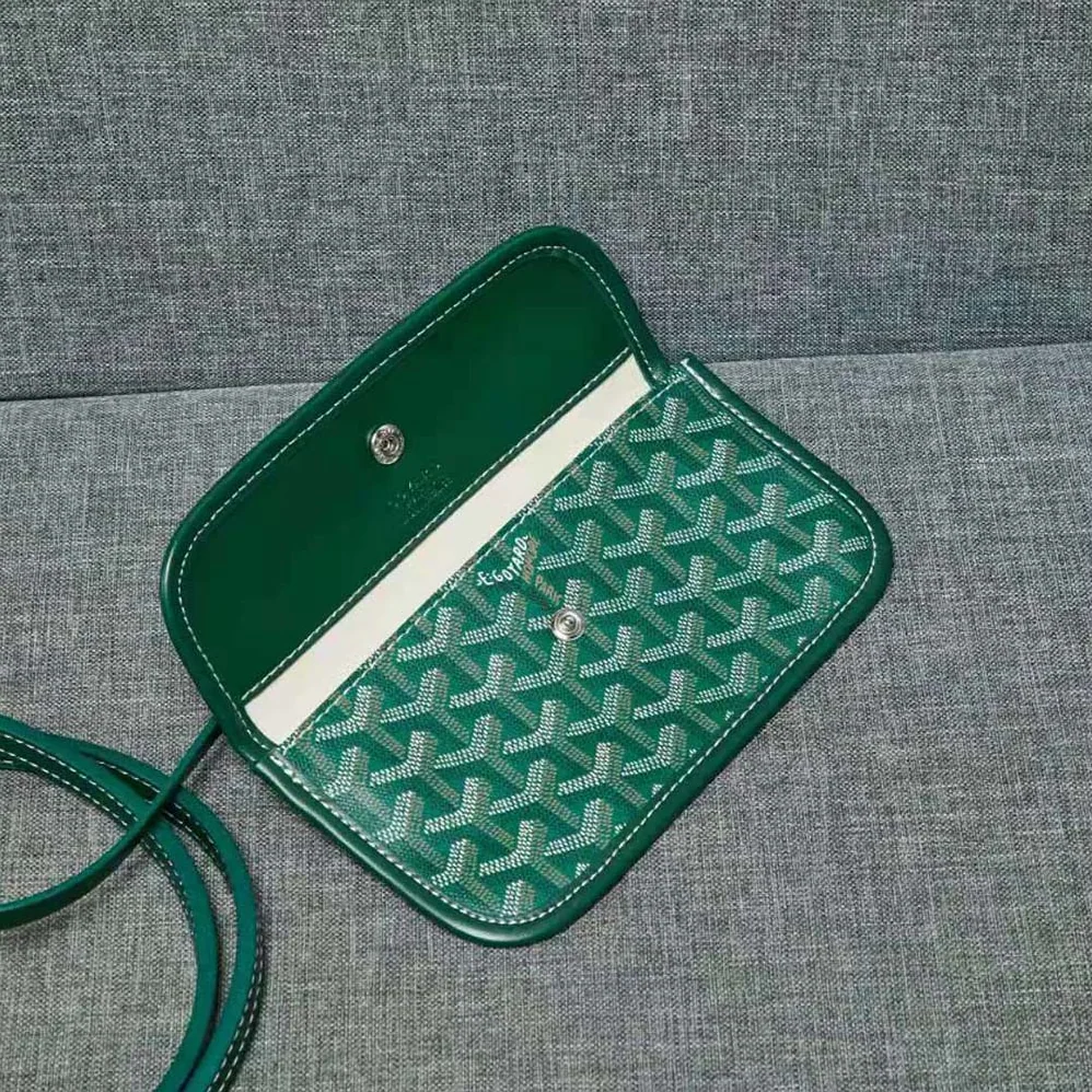 Goyard Sac Artois MM in Goyardine Canvas & Chevroches Calfskin for Women in Green Goyard Sac Artois MM in Goyardine Canvas & Chevroches Calfskin for Women in Green