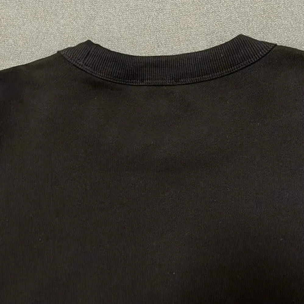 Burberry Logo Print Cotton Sweatshirt for Men in Black