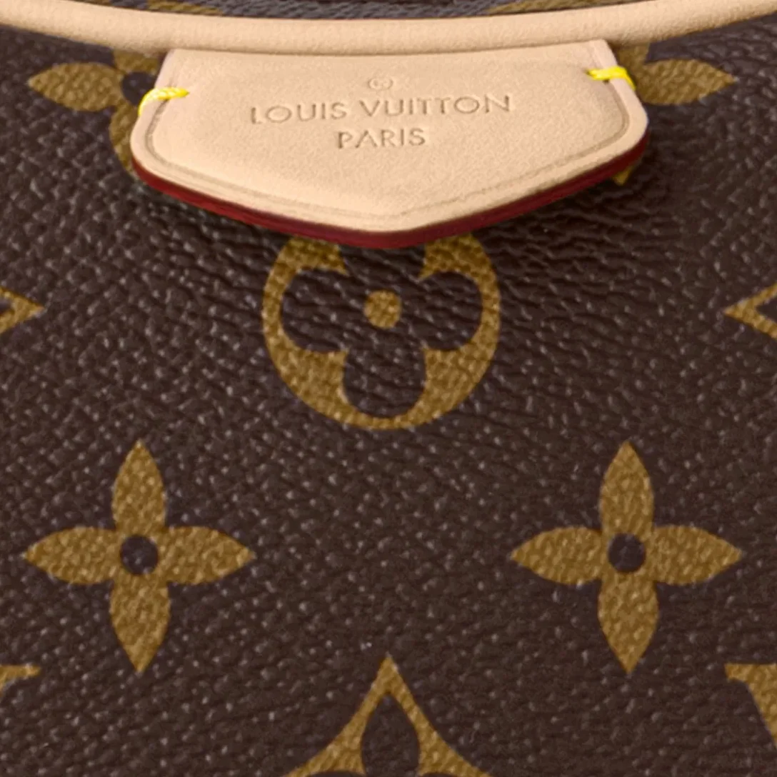 Louis Vuitton Croissant MM Bag - / 9.8 Inches Louis Vuitton Croissant MM Bag - / 9.8 Inches