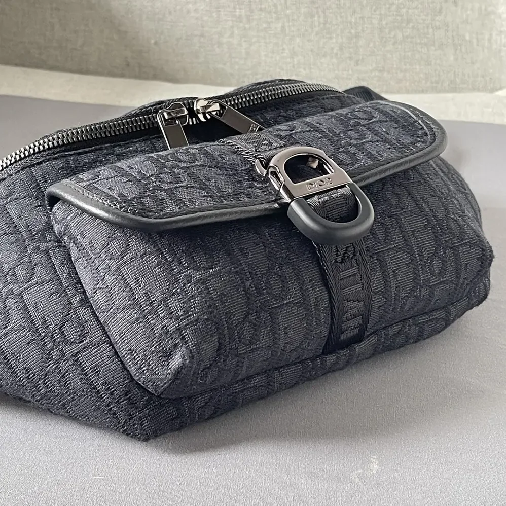 Dior Dior 8 Belt Bag Black Dior Oblique Jacquard for Men
