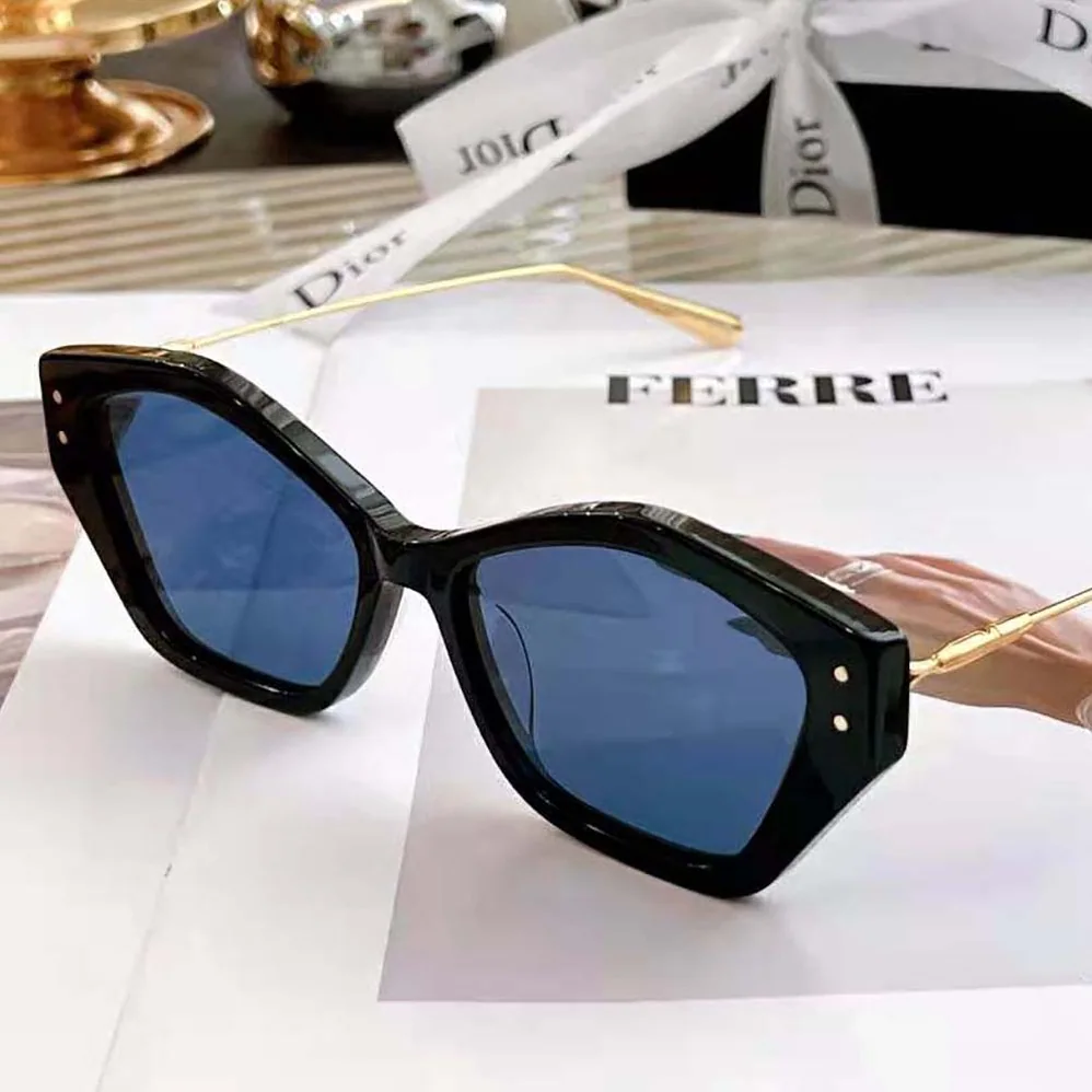 Dior MissDior S1U Blue Butterfly Sunglasses for Men Dior MissDior S1U Blue Butterfly Sunglasses for Men
