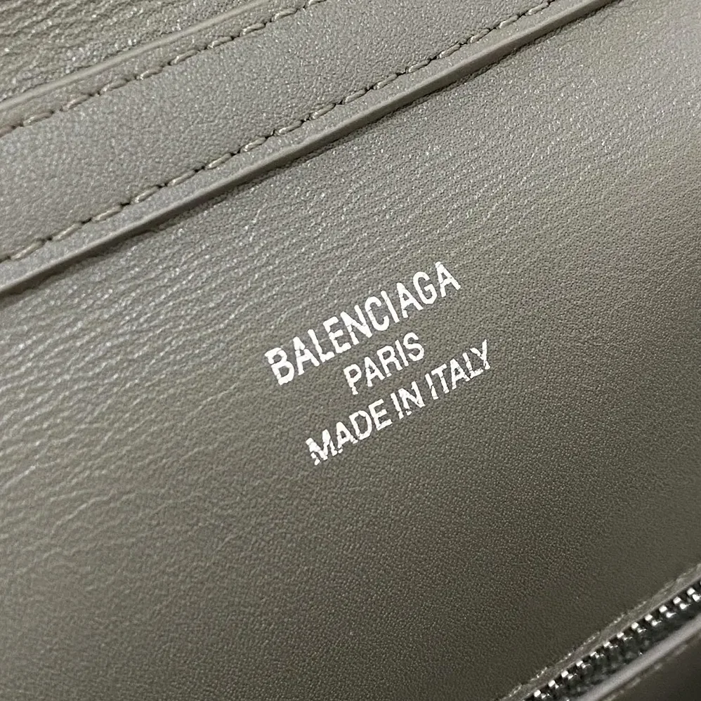 Balenciaga Rodeo Handbag Large In Black Smooth Calfskin, Aged for Women in Silver Hardware