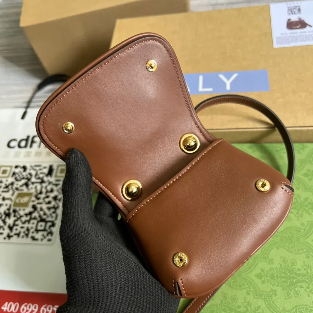 Gucci Blondie Card Case Wallet Shoulder Bag in Brown Gold Hardware Gucci Blondie Card Case Wallet Shoulder Bag in Brown Gold Hardware