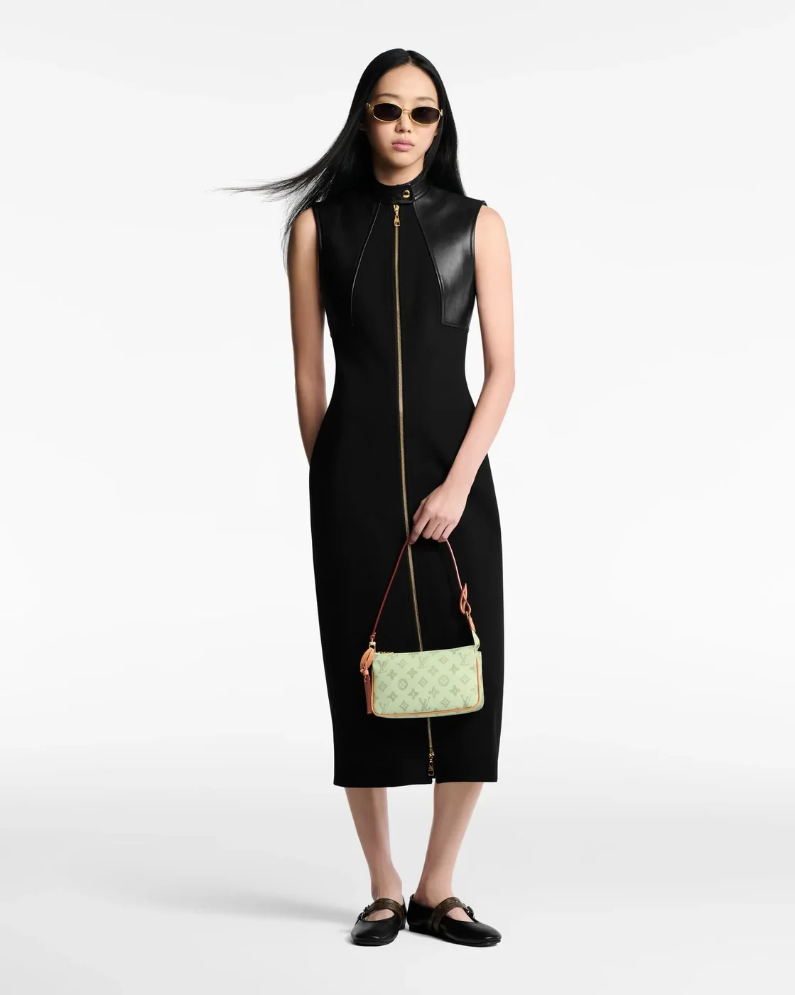 Louis Vuitton Pochette Accessoires Pouch Shoulder Bag / Green Asnieres Monogram Origine Gold Hardware