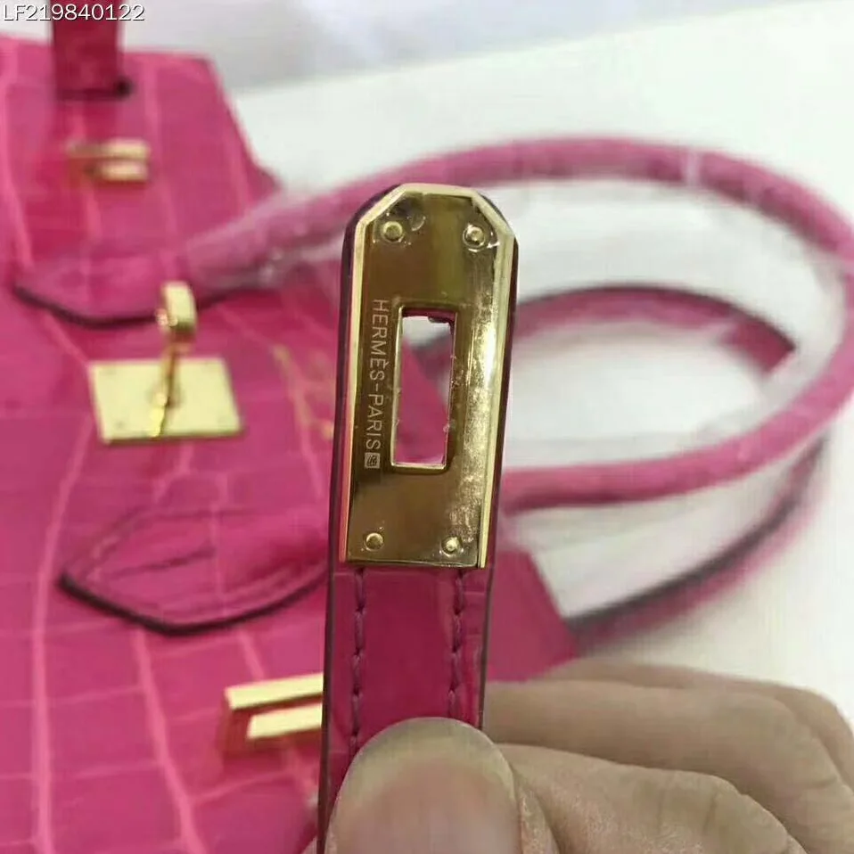 Hermes Birkin 30 Bag in Alligator Leather with Gold Hardware in Pink