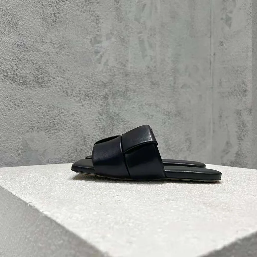 Bottega Veneta Patch Flat Mule Padded Intreccio Leather Flat Mules for Women in Black