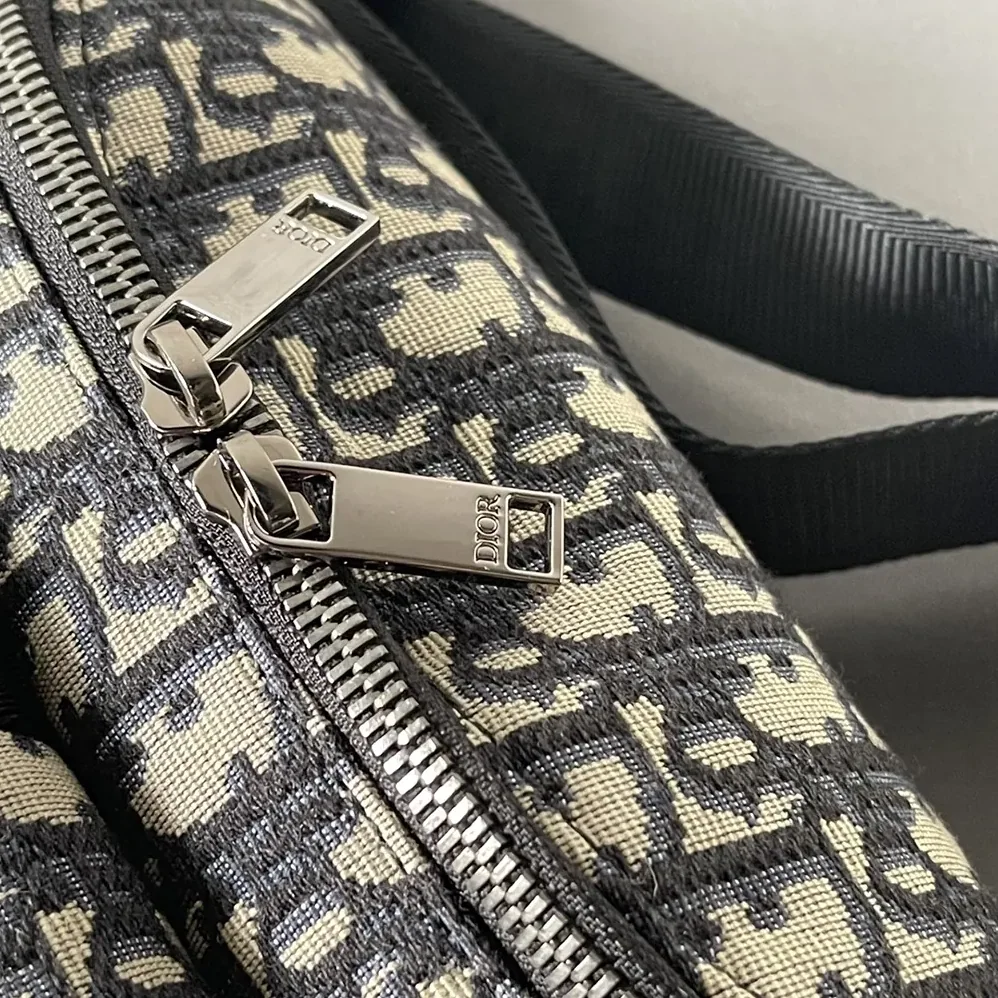 Dior Dior 8 Belt Bag Beige and Black Dior Oblique Jacquard for Men