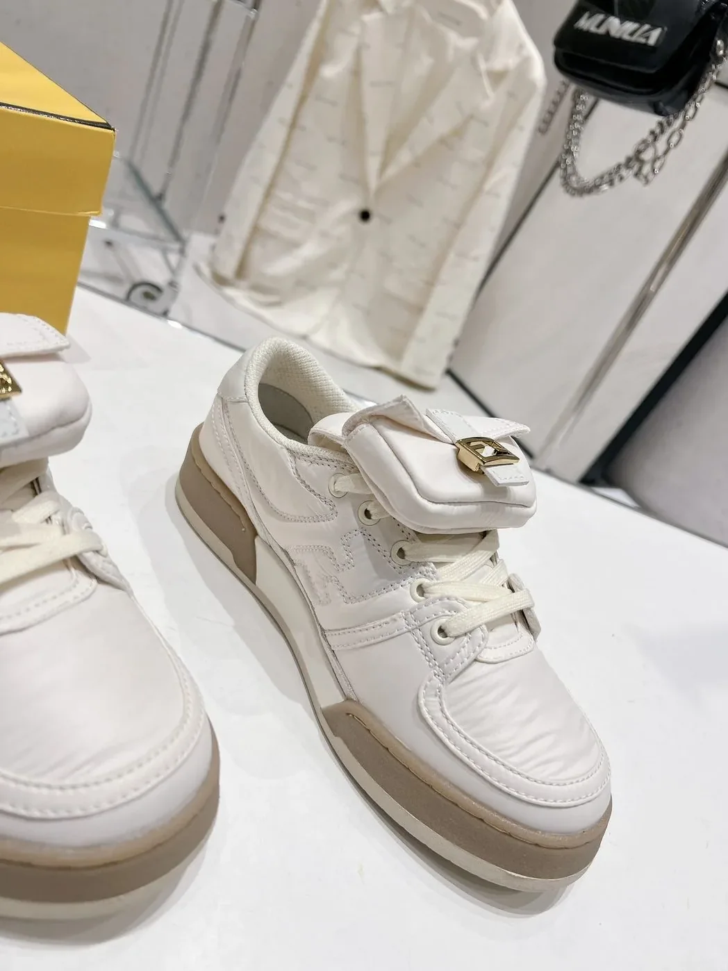 FD Fendi Match Lace-Up Low in Top Sneakers White