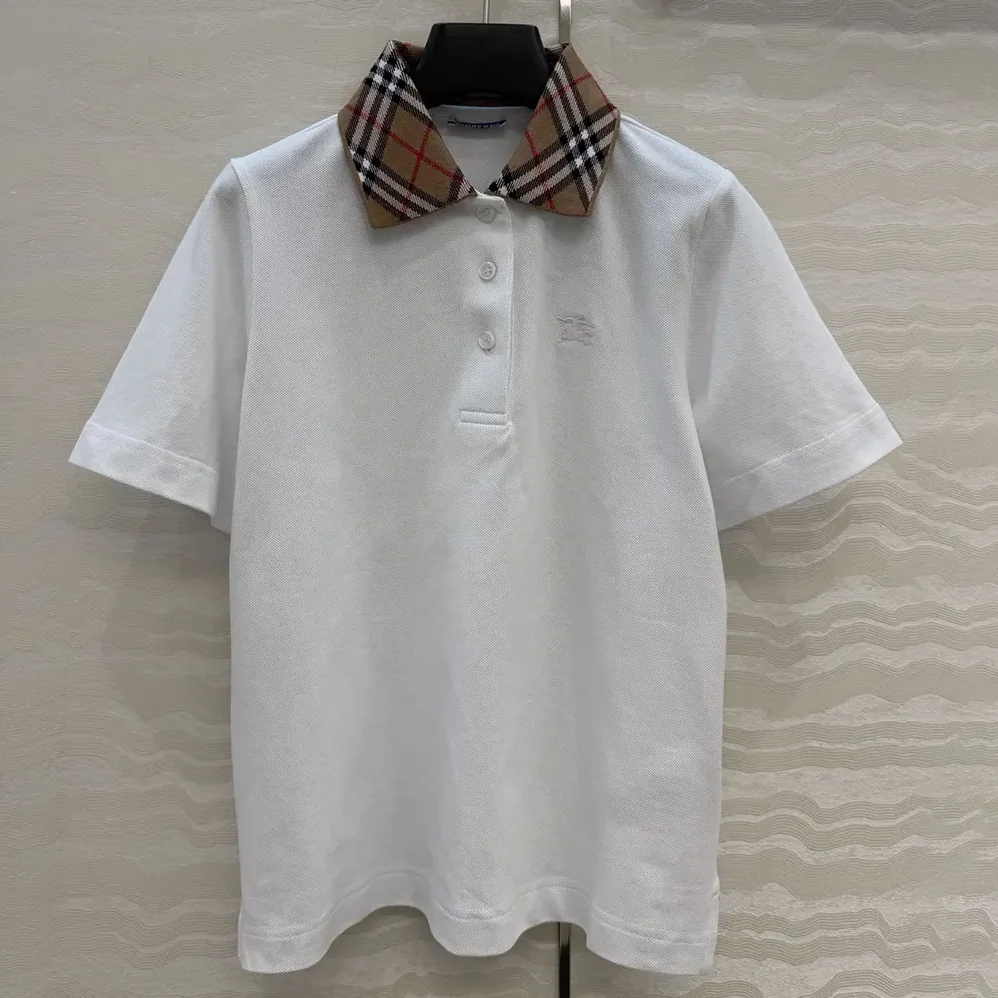 Burberry Check Collar Cotton Polo Shirt for Women in White Burberry Check Collar Cotton Polo Shirt for Women in White