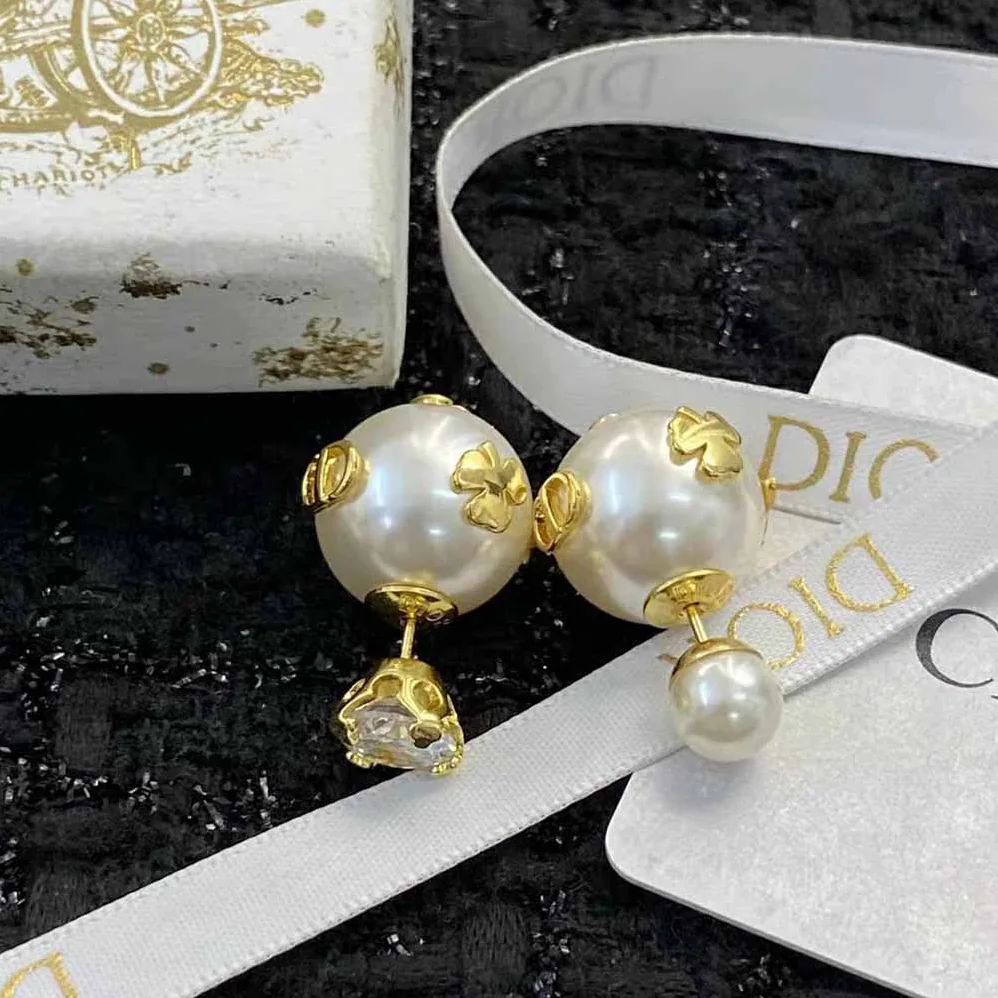 Dior Dior Tribales Earrings Gold-Finish Metal with White Resin Pearls and a Silver for Women in Tone Crystal Dior Dior Tribales Earrings Gold-Finish Metal with White Resin Pearls and a Silver for Women in Tone Crystal
