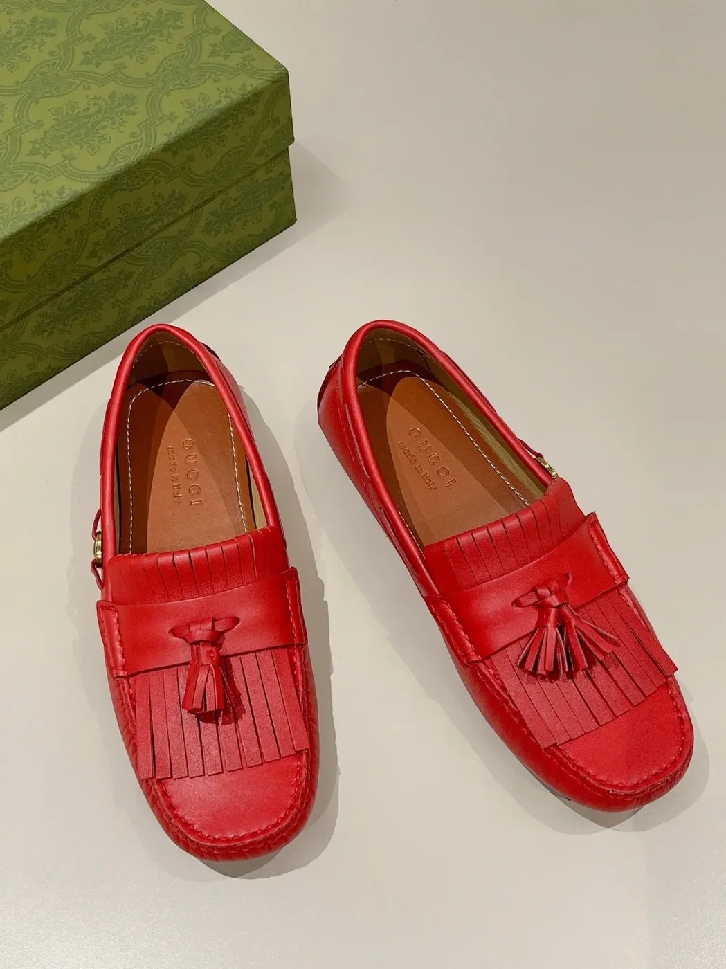 Gucci Loafer With Driver Interlocking G Red for Men