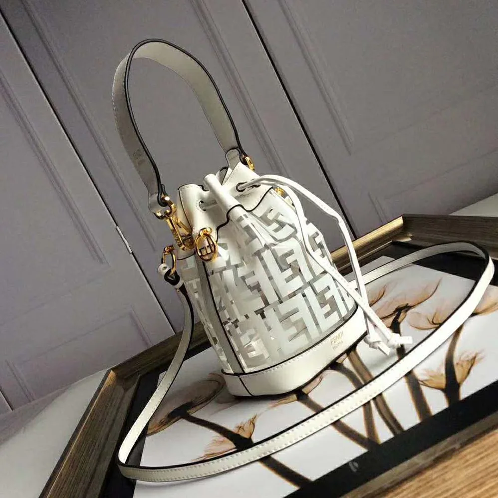 Fendi MON TRESOR PU Mini-Bag for Women in White Fendi MON TRESOR PU Mini-Bag for Women in White