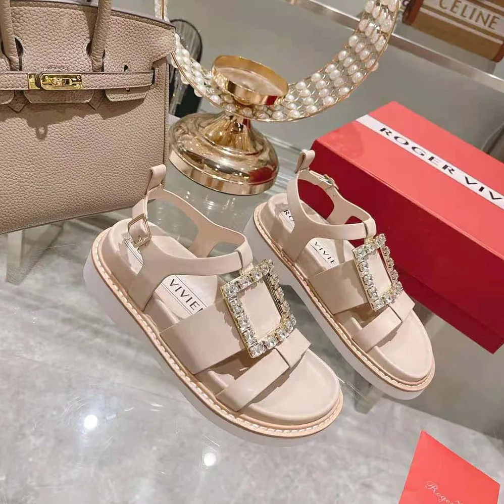 Roger Vivier Viv Rangers Strass Buckle Sandals in Nabuk for Women in Pink Roger Vivier Viv Rangers Strass Buckle Sandals in Nabuk for Women in Pink