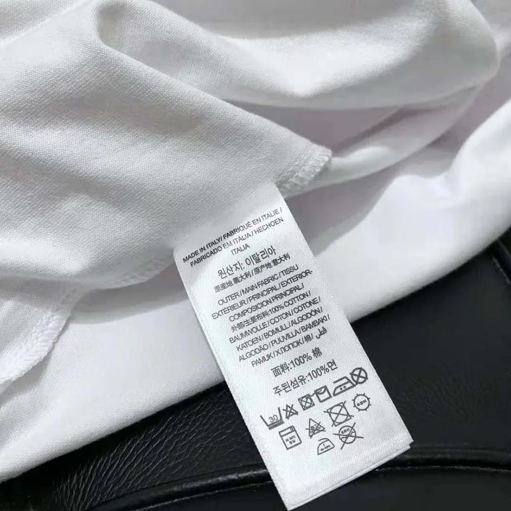 Burberry Location Print Cotton Oversized T-shirt for Men in White Burberry Location Print Cotton Oversized T-shirt for Men in White