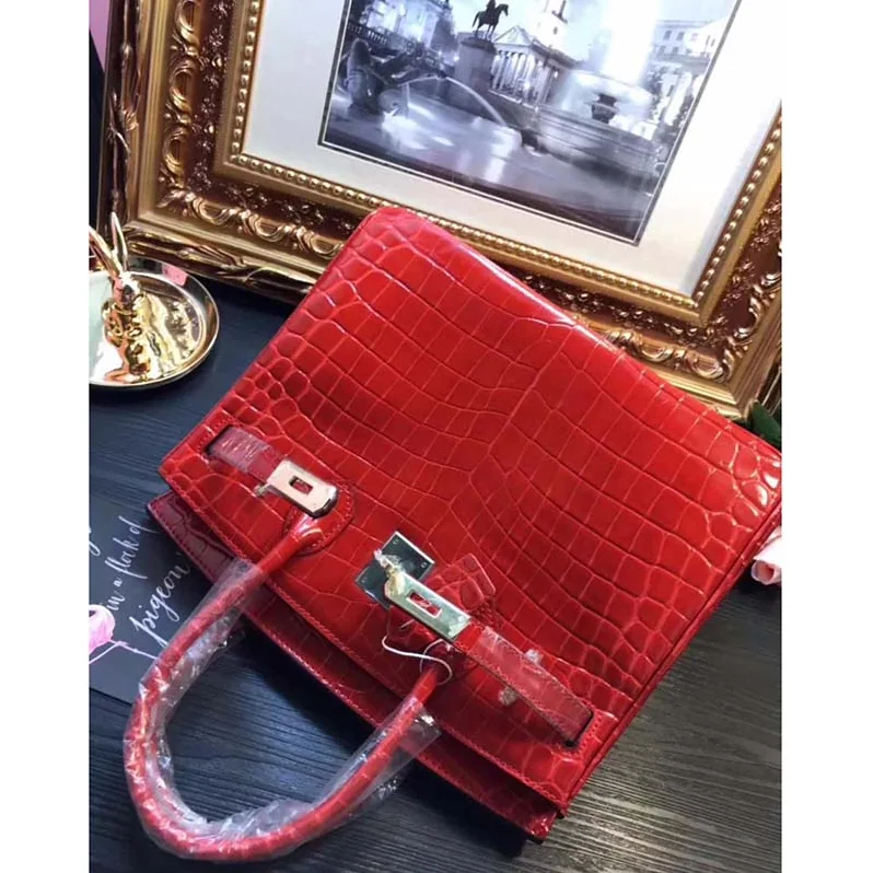 Hermes Birkin 30 Bag in Alligator Leather with Gold Hardware in Red