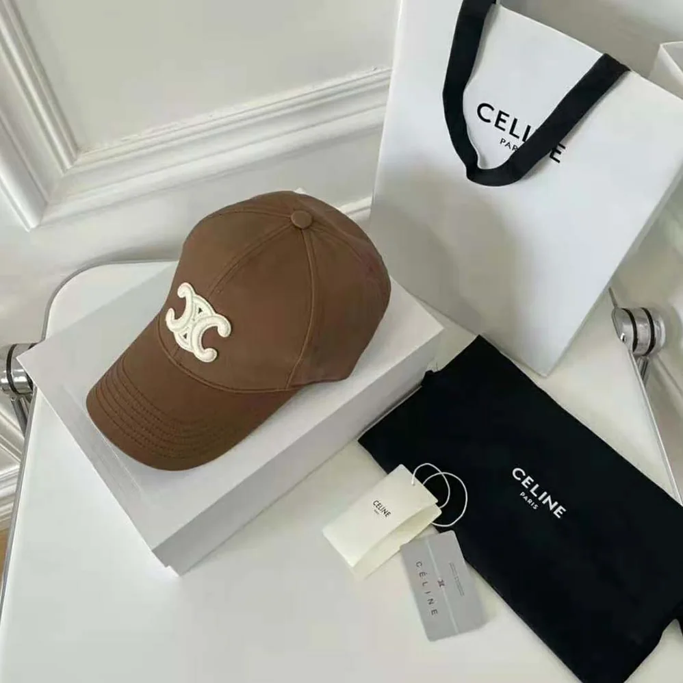 Celine Triomphe Baseball Cap in Cotton for Women Celine Triomphe Baseball Cap in Cotton for Women