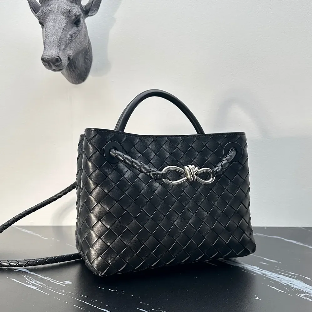 Bottega Veneta Small Andiamo Intrecciato Leather Top Handle Bag for Women in Black/Silver