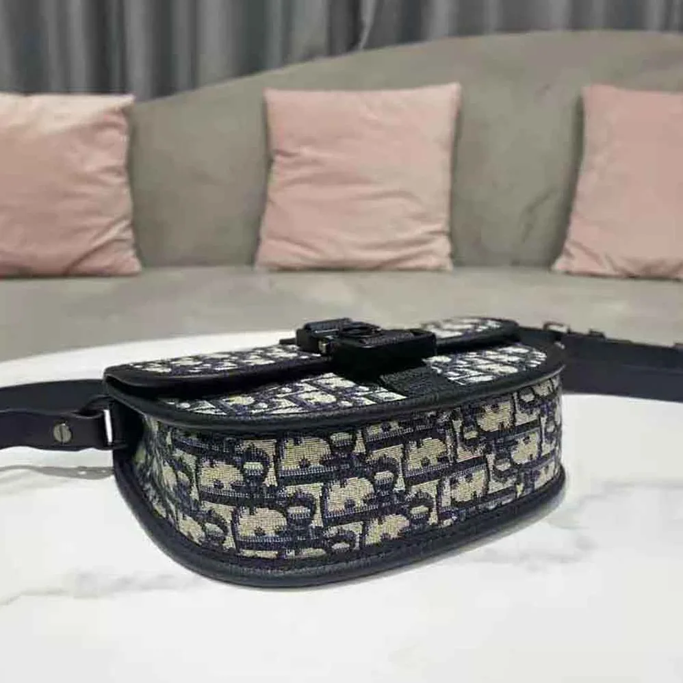 Dior Gallop Messenger Bag Beige and Black Dior Oblique Jacquard and Black Grained Calfskin for Men