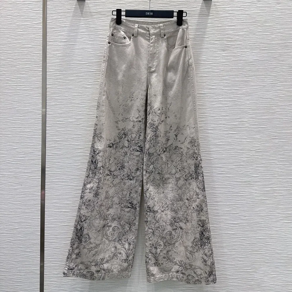 Dior Flared Jeans Beige Dior Barocco Cotton for Women in Linen Denim Dior Flared Jeans Beige Dior Barocco Cotton for Women in Linen Denim