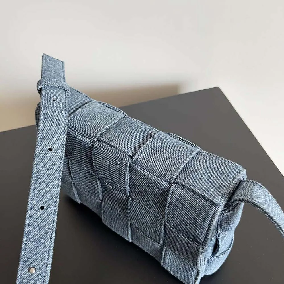 Bottega Veneta Cassette Intreccio Washed Denim Cross for Women in Body Bag