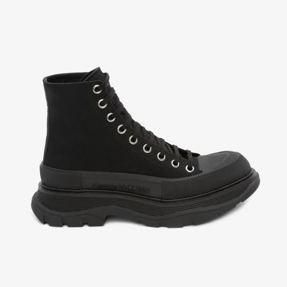 Alexander Mcqueen Tread Slick Boot for Women in Black Alexander Mcqueen Tread Slick Boot for Women in Black