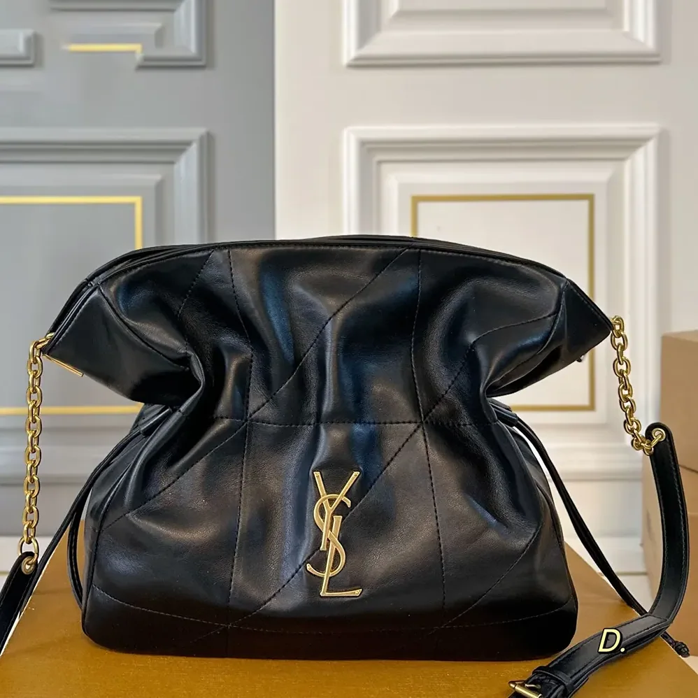 Saint Laurent YSL Jamie Shopping Small in Lambskin for Women in Black