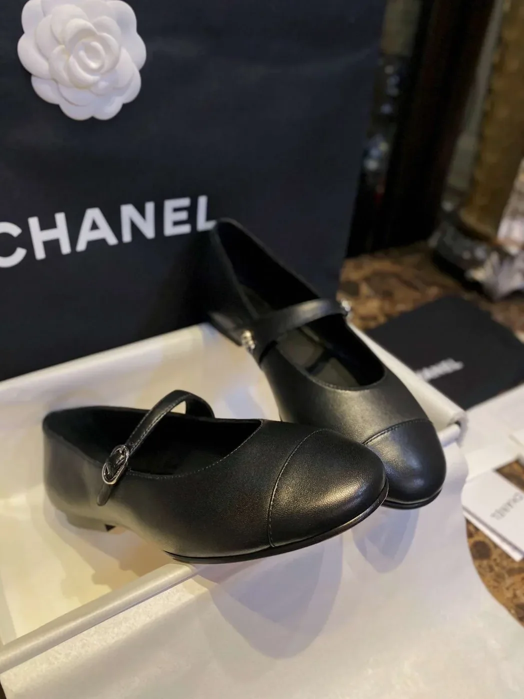 Chanel Interlocking CC Logo Mary Jane Flats Black Chanel Interlocking CC Logo Mary Jane Flats Black