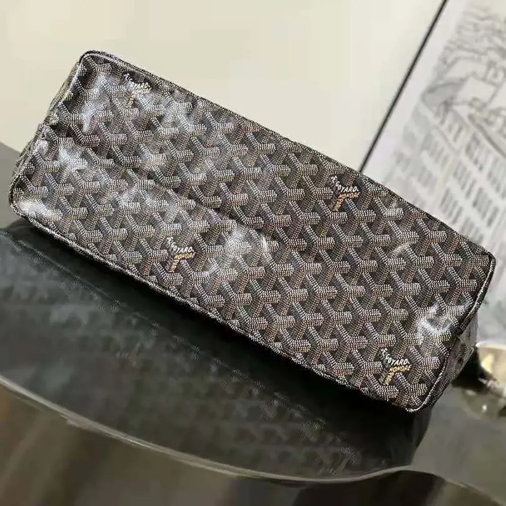 Goyard Bohème Hobo Bag for Unisex in Black