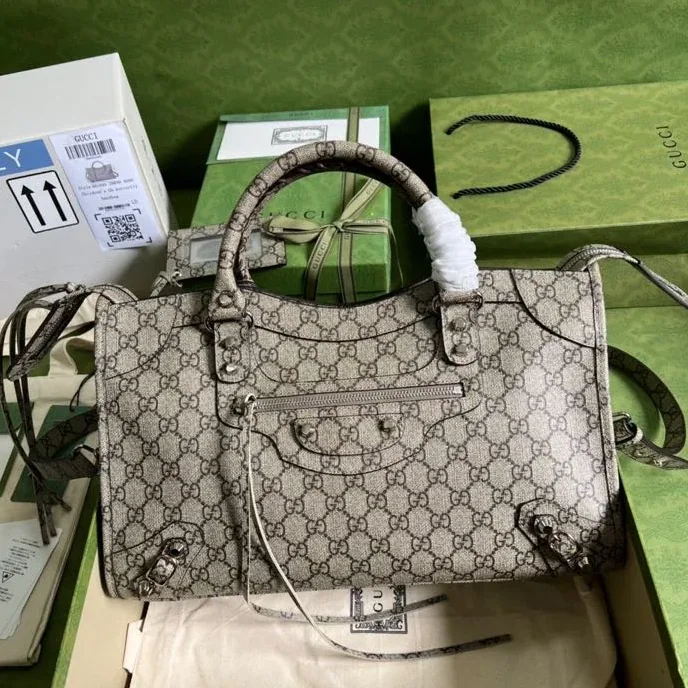 Gucci Luggage Beige Gucci Luggage Beige