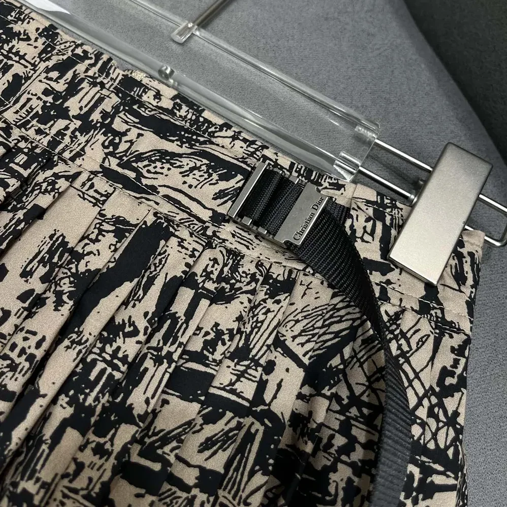 Dior Pleated Mid-Length Skirt Beige and Black Cotton Gabardine with Paris Allover Motif for Women