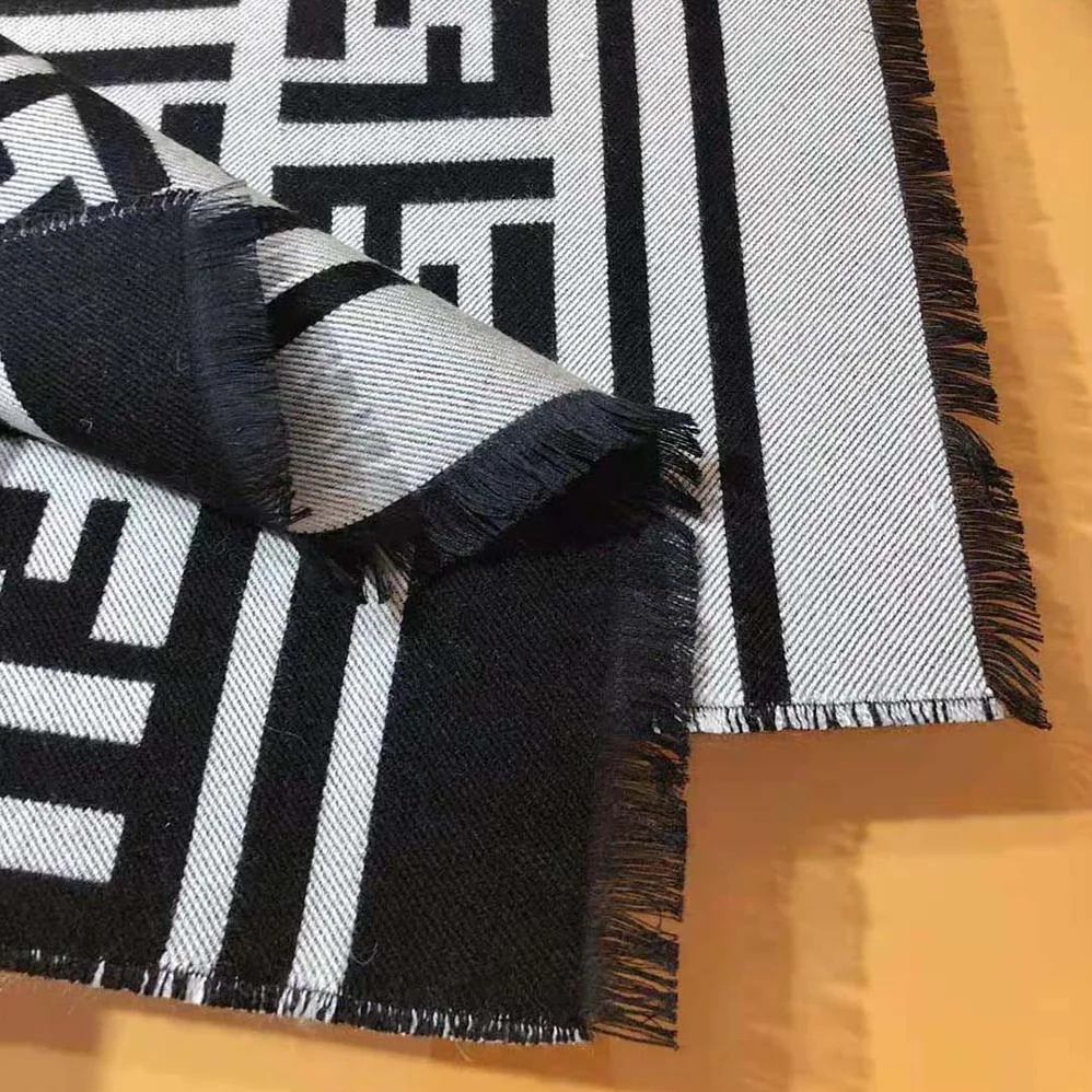 Fendi Beige Wool and Silk Scarf for Women Fendi Beige Wool and Silk Scarf for Women