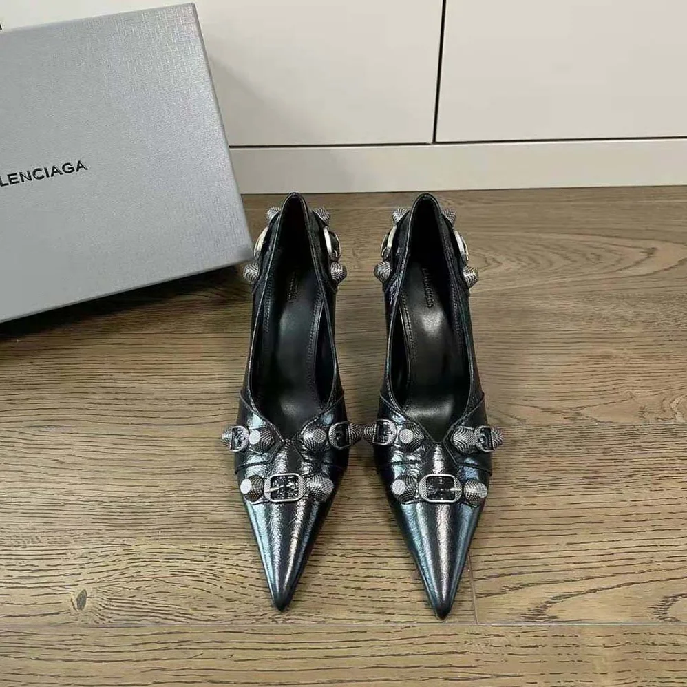 Balenciaga Cagole 90mm Pump in Black Arena Lambskin for Women Balenciaga Cagole 90mm Pump in Black Arena Lambskin for Women