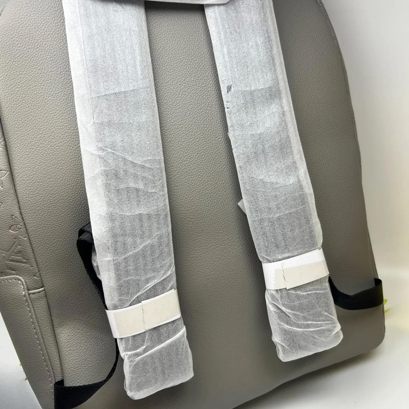 Louis Vuitton Discovery Backpack Grey /