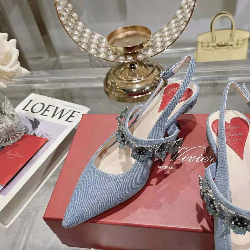 Roger Vivier Virgule Flower Slingback Pumps in Denim for Women
