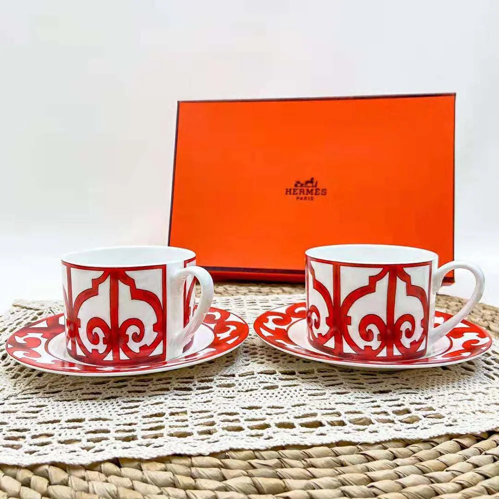 Hermes Balcon Du Guadalquivir Tea Cup and Saucer for Unisex