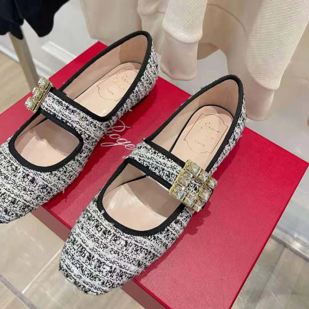 Roger Vivier Tres Vivier Strass Buckle Babies Ballerinas in Fabrics for Women Roger Vivier Tres Vivier Strass Buckle Babies Ballerinas in Fabrics for Women