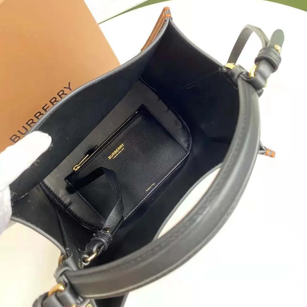 Burberry Small Monogram E for Women in canvas Peggy Bucket Bag